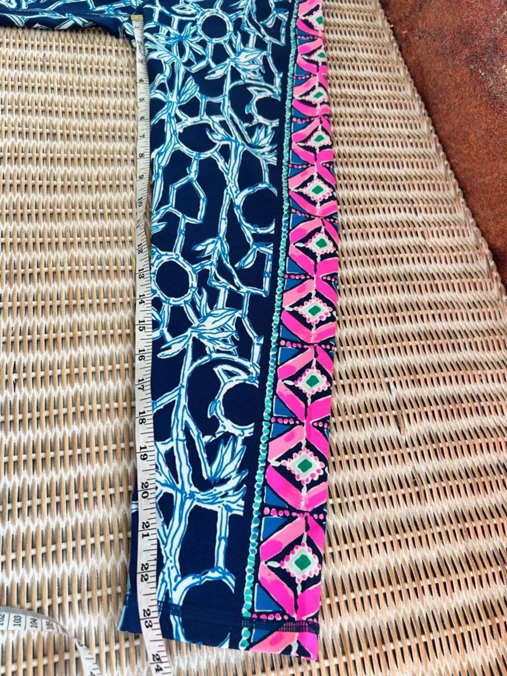 Lilly Pulitzer Luxletic Weekender High Rise Leggings Size Medium coastal #88 - Picture 5 of 12